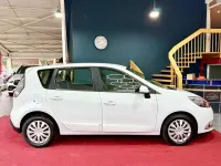 Gebraucht Renault Scénic III Authentique 116 PS (85 kW) 2015 Weiß Van / Kleinbus
