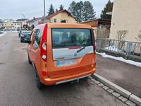 Gebraucht Renault Kangoo 109 PS (80 kW) 2009 Orange Kleinwagen