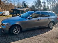 Gebraucht BMW 530 231 PS (169 kW) 2006 Grau Kombi