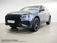 Gebraucht Audi Q8 S-Line 231 PS (169 kW) 2022 Grau SUV