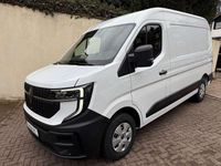 Neu Renault Master 150 PS (110 kW) 2025 Weiß Van / Kleinbus