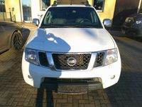 Gebraucht Nissan Navara 190 PS (139 kW) 2011 Weiß Abholung