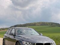 Usado BMW 325 Performance 218 HP (160 kW) 2015 Cinzento Carrinha