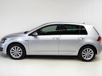 Gebraucht VW Golf VII Comfortline 110 PS (80 kW) 2015 Silber metallic Limousine