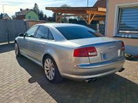 Second-hand Audi A8 280 CP (205 kW) 2002 Argintiu Berlinǎ
