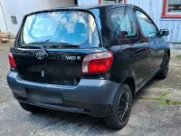 Gebraucht Toyota Yaris 68 PS (50 kW) 2000 Schwarz Kleinwagen