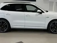 Gebraucht Porsche Cayenne E-Hybrid Platinum Edition 462 PS (339 kW) 2023 Weiß SUV