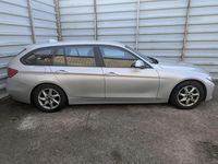 Gebraucht BMW 320 163 PS (119 kW) 2015 Silber/grau (metallic) Kombi