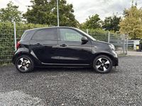 Gebraucht Smart ForFour Electric Drive 60 kW (82 PS) 2021 Schwarz Kleinwagen