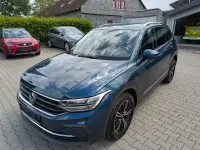 Gebraucht VW Tiguan Life 150 PS (110 kW) 2023 Nightshade blue SUV
