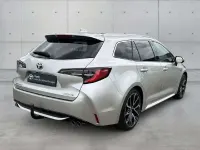 Gebraucht Toyota Corolla Hybrid Lounge 184 PS (135 kW) 2020 Precious silver Kombi