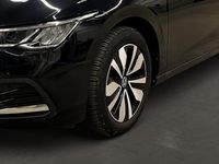 Gebraucht VW Golf VIII Move 131 PS (96 kW) 2024 (deep black perleffekt) Kombi