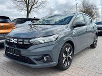 Gebraucht Dacia Sandero Expression 91 PS (66 kW) 2025 Grau Limousine