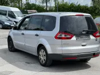 Używany Ford Galaxy 140 KM (102 kW) 2009 Srebrny Minivan