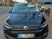 Gebraucht VW Touran 116 PS (85 kW) 2016 Schwarz Van / Kleinbus