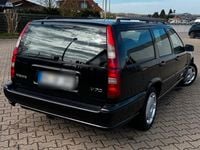 Second-hand Volvo V70 170 CP (125 kW) 2003 Negru Break
