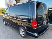 Gebraucht VW Multivan Comfortline 140 PS (102 kW) 2011 Schwarz Van