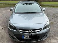 Gebraucht Opel Astra 116 PS (85 kW) 2012 Grau Limousine