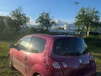 Używany Renault Twingo 75 KM (55 kW) 2013 Andere farben Hatchback