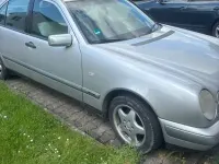 Gebraucht Mercedes E280 Classic 204 PS (150 kW) 1997 Silber Limousine