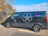Gebraucht Opel Vivaro 140 PS (102 kW) 2015 Schwarz Van / Kleinbus