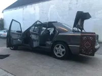 Second-hand Mercedes E200 122 CP (89 kW) 1989 Gri Berlinǎ