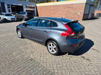 Gebraucht Volvo V40 Kinetic 150 PS (110 kW) 2013 Grau Kombi