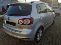 Gebraucht VW Golf VII Style 105 PS (77 kW) 2012 Reflexsilber Limousine