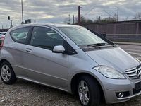 Gebraucht Mercedes A160 95 PS (69 kW) 2010 Silber Kleinwagen