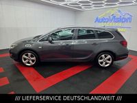 Gebraucht Opel Astra Sport 140 PS (102 kW) 2011 Grau Kombi