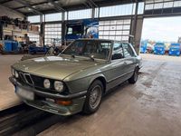 Second-hand BMW 518 1984 Verde Berlinǎ