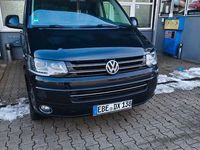 Second-hand VW T5 Highline 189 CP (139 kW) 2012 Negru Van