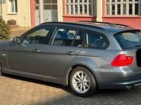 Używany BMW 320 184 KM (135 kW) 2012 Szary Kombi