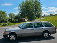 Używany Mercedes E230 132 KM (97 kW) 1992 Kombi