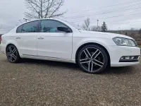 Gebraucht VW Passat Highline 140 PS (102 kW) 2014 Weiß Limousine