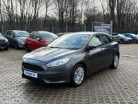 Gebraucht Ford Focus 101 PS (74 kW) 2015 Grau Kleinwagen