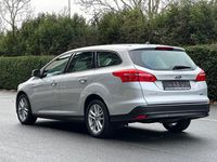 Gebraucht Ford Focus 125 PS (91 kW) 2018 Silber Kombi