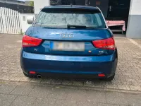 Gebraucht Audi A1 Ambition 90 PS (66 kW) 2011 Blau Kleinwagen