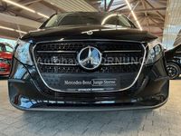 Gebraucht Mercedes V220 163 PS (119 kW) 2024 Obsidianschwarz metallic Van / Kleinbus