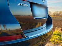 Gebraucht Opel Astra Design Edition 120 PS (88 kW) 2011 Schwarz Kombi