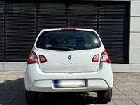 Gebraucht Renault Twingo 75 PS (55 kW) 2014 Weiß Kleinwagen