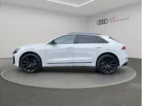 Neu Audi Q8 S-Line 286 PS (210 kW) 2025 Weiß (gletscherweiß metallic) SUV