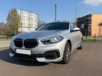 Gebraucht BMW 118 Advantage 140 PS (102 kW) 2020 Silber Kleinwagen