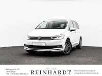 Gebraucht VW Touran Highline 150 PS (110 kW) 2023 Pure white Van / Kleinbus