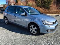 Gebraucht VW Golf VI Team 86 PS (63 kW) 2011 Blau Kleinwagen