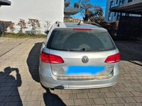 Gebraucht VW Passat 105 PS (77 kW) 2012 Grau Kombi