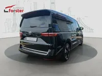 Gebraucht VW Multivan Style 150 PS (110 kW) 2023 Schwarz Van / Kleinbus