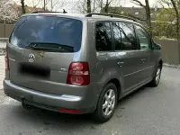 Gebraucht VW Touran 105 PS (77 kW) 2009 Grau Van / Kleinbus