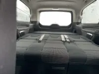 Gebraucht Mercedes V220 Edition 190 PS (139 kW) 2019 Grau Van / Kleinbus