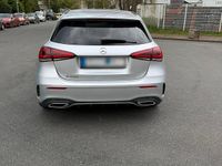Gebraucht Mercedes A200 AMG line 163 PS (119 kW) 2020 Silber Kleinwagen